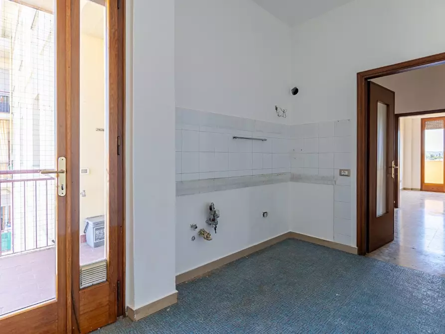 Immagine 16 di Appartamento in vendita  a Empoli