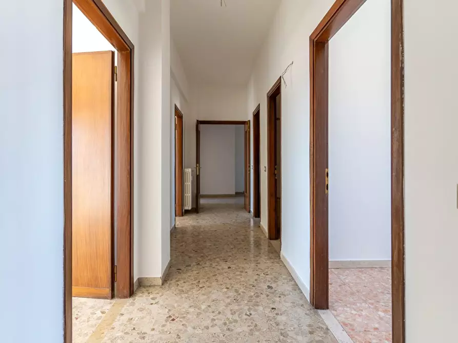 Immagine 13 di Appartamento in vendita  a Empoli