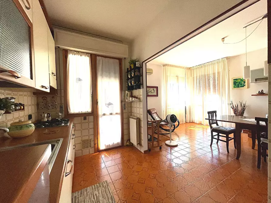 Immagine 12 di Appartamento in vendita  a Empoli