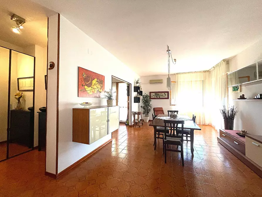 Immagine 16 di Appartamento in vendita  a Empoli