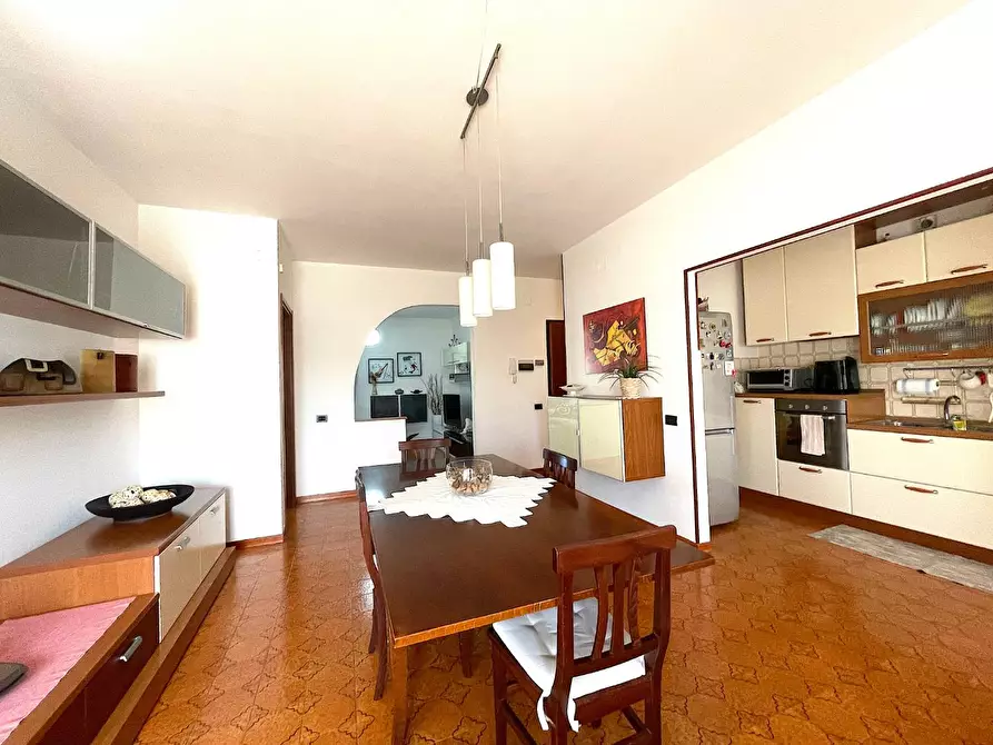 Immagine 5 di Appartamento in vendita  a Empoli