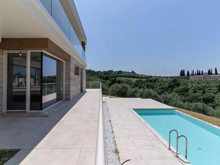 Immagine 6 di Villa in vendita  a Montelupo Fiorentino