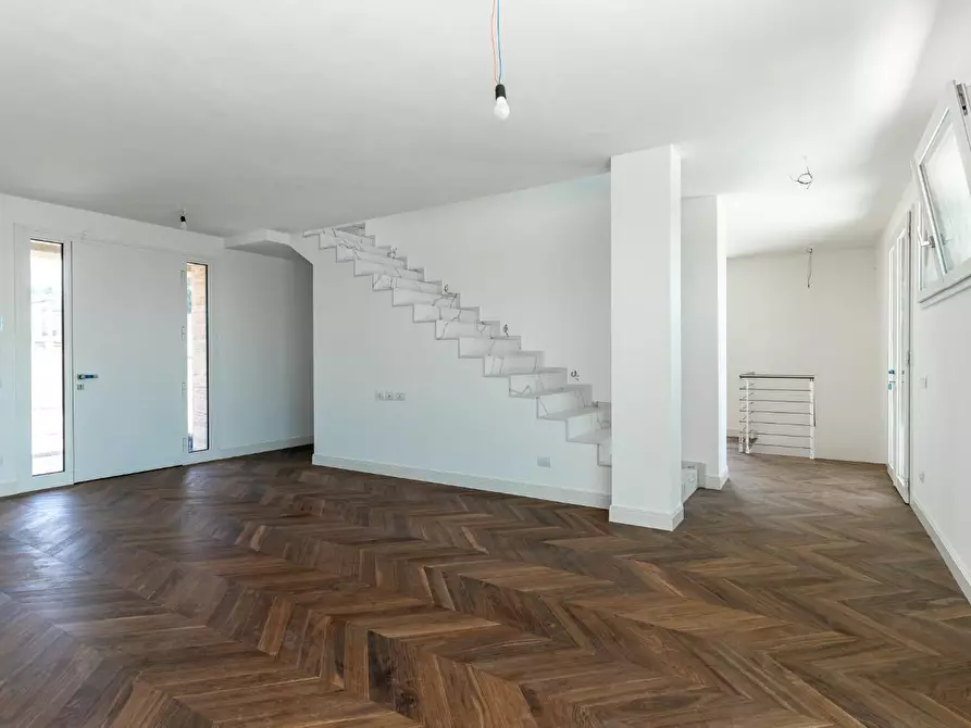 Immagine 27 di Villa in vendita  a Montelupo Fiorentino