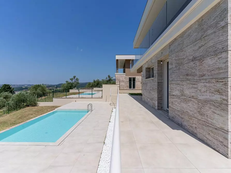 Immagine 4 di Villa in vendita  a Montelupo Fiorentino