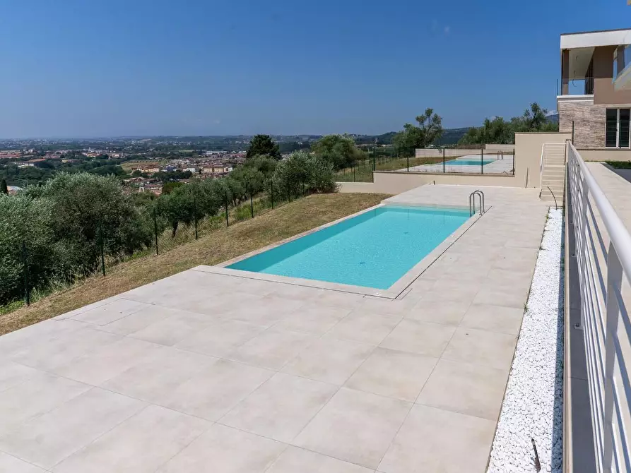 Immagine 21 di Villa in vendita  a Montelupo Fiorentino