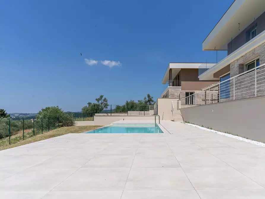 Immagine 37 di Villa in vendita  a Montelupo Fiorentino