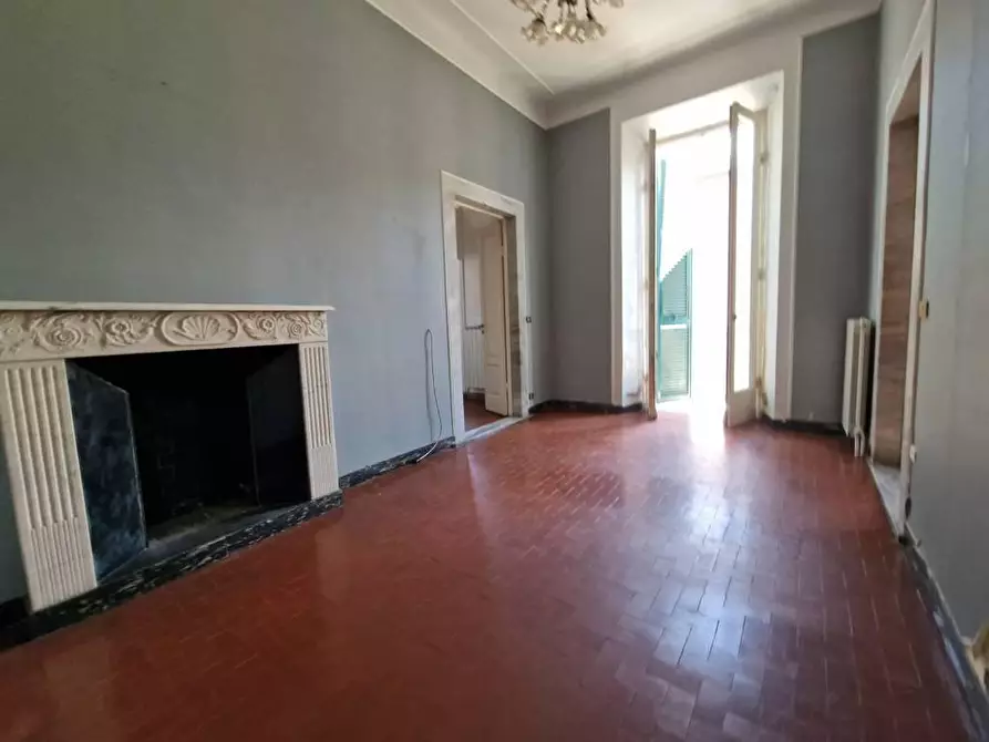 Immagine 5 di Appartamento in vendita  a Carrara