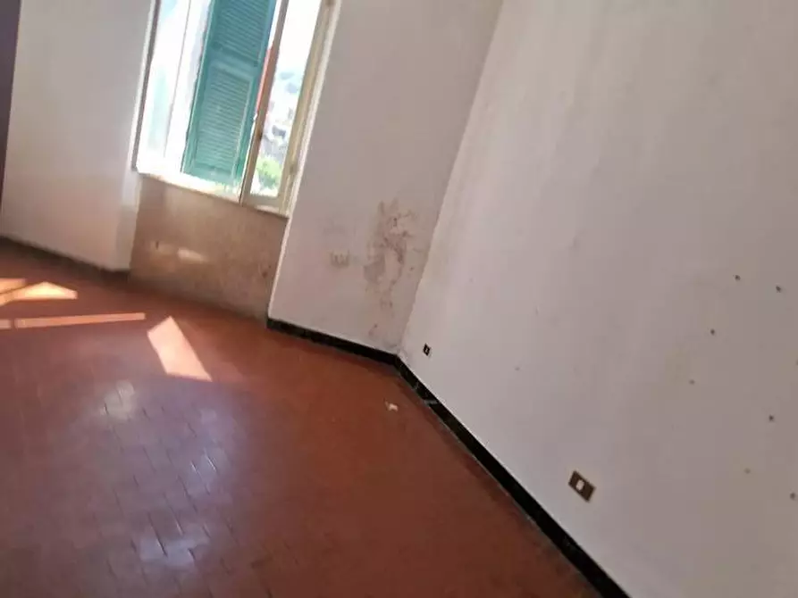 Immagine 17 di Appartamento in vendita  a Carrara