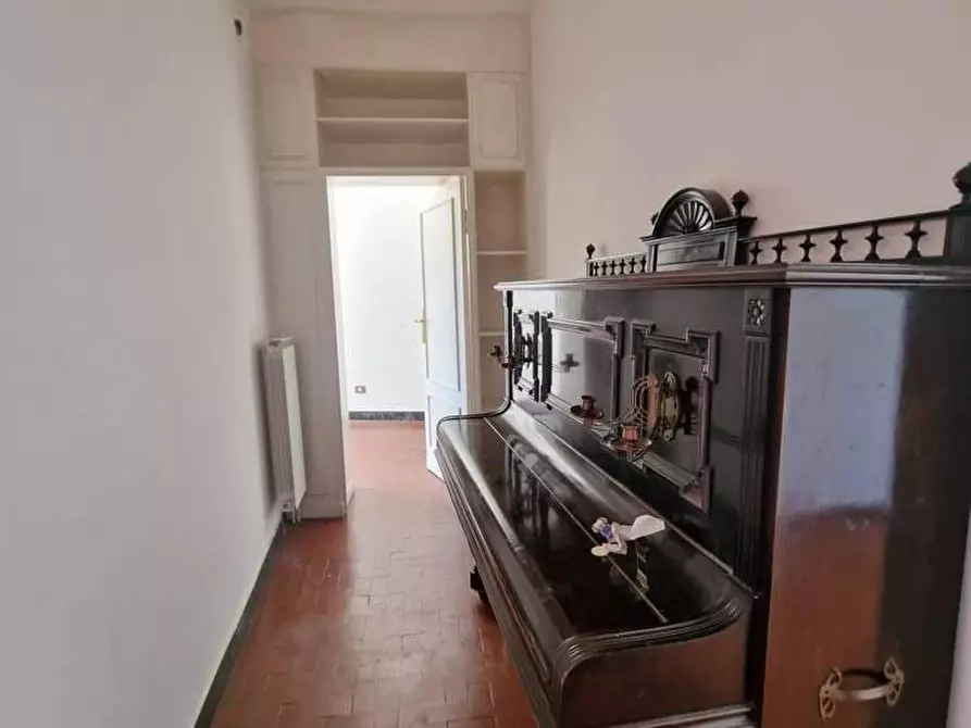 Immagine 15 di Appartamento in vendita  a Carrara