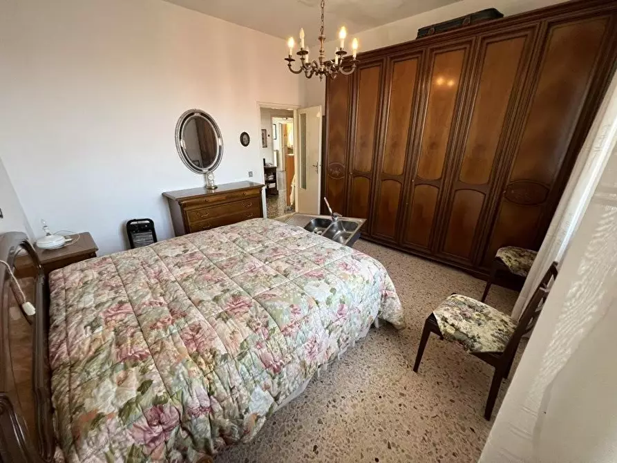 Immagine 18 di Appartamento in vendita  a San Vincenzo