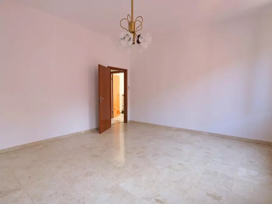 Immagine 22 di Appartamento in vendita  a Buti