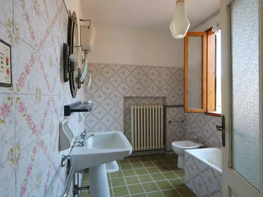 Immagine 12 di Appartamento in vendita  a Buti