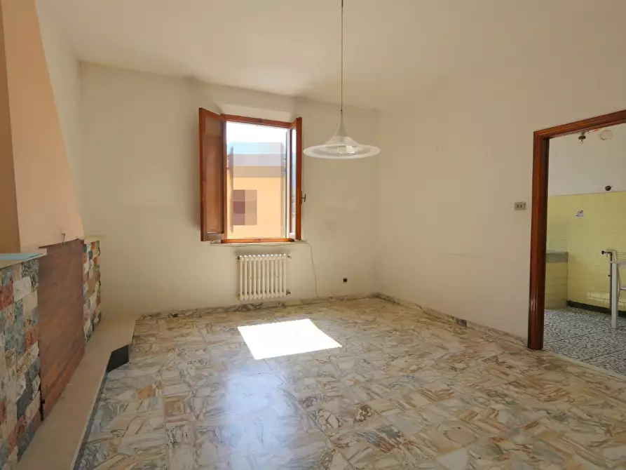 Immagine 13 di Appartamento in vendita  a Buti