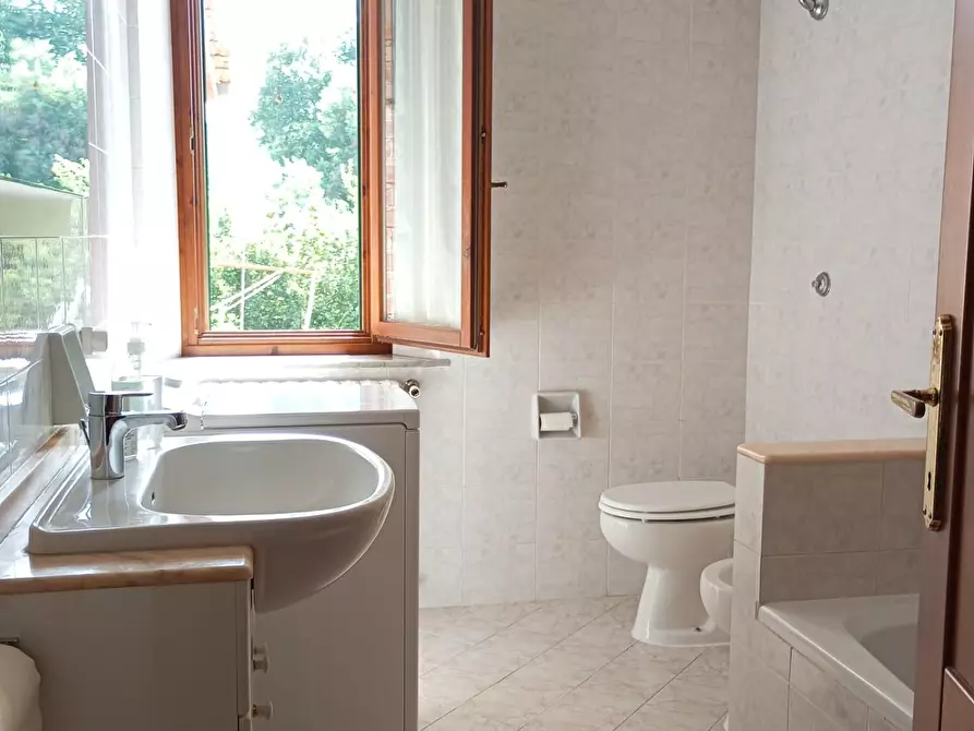 Immagine 10 di Appartamento in vendita  a Vinci