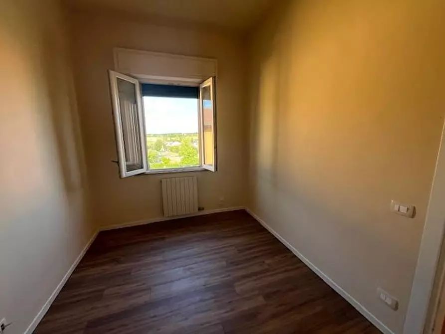 Immagine 13 di Appartamento in vendita  a Pontedera