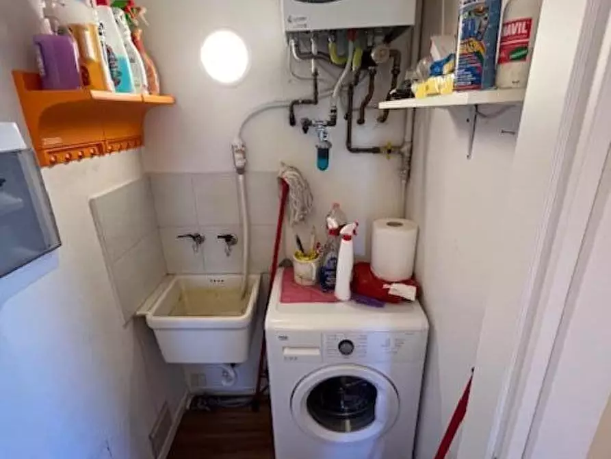 Immagine 12 di Appartamento in vendita  a Pontedera