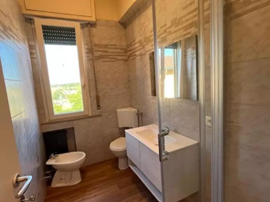 Immagine 8 di Appartamento in vendita  a Pontedera