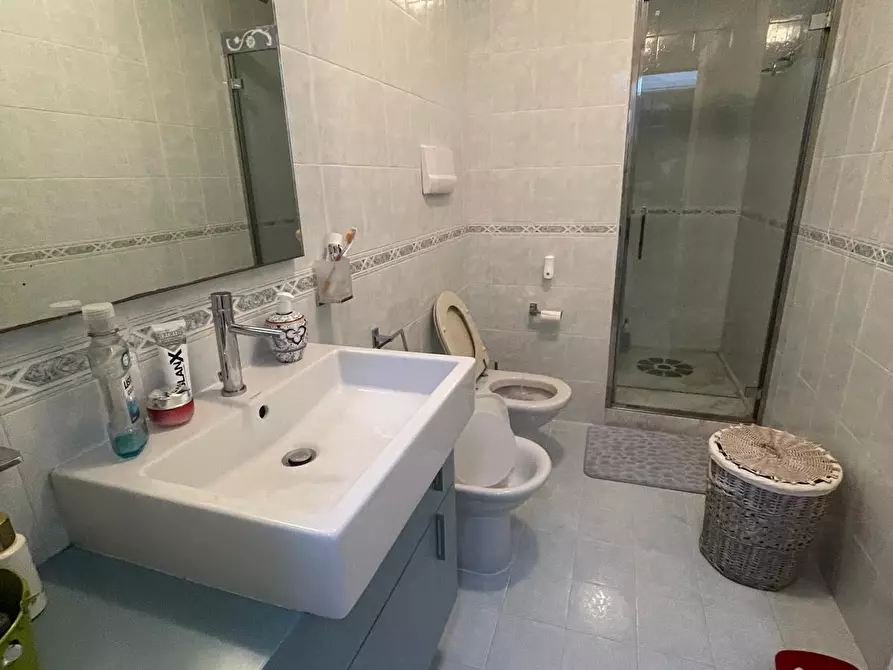 Immagine 8 di Porzione di casa in vendita  a Carrara