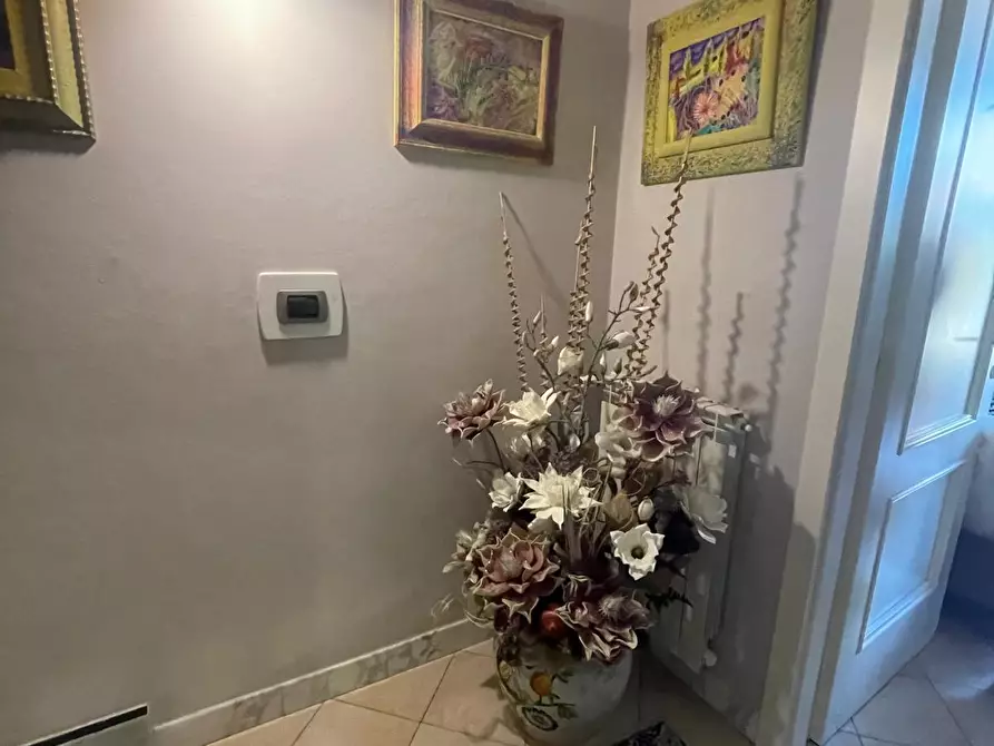 Immagine 25 di Porzione di casa in vendita  a Carrara