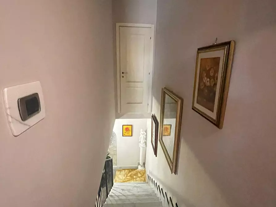 Immagine 14 di Porzione di casa in vendita  a Carrara