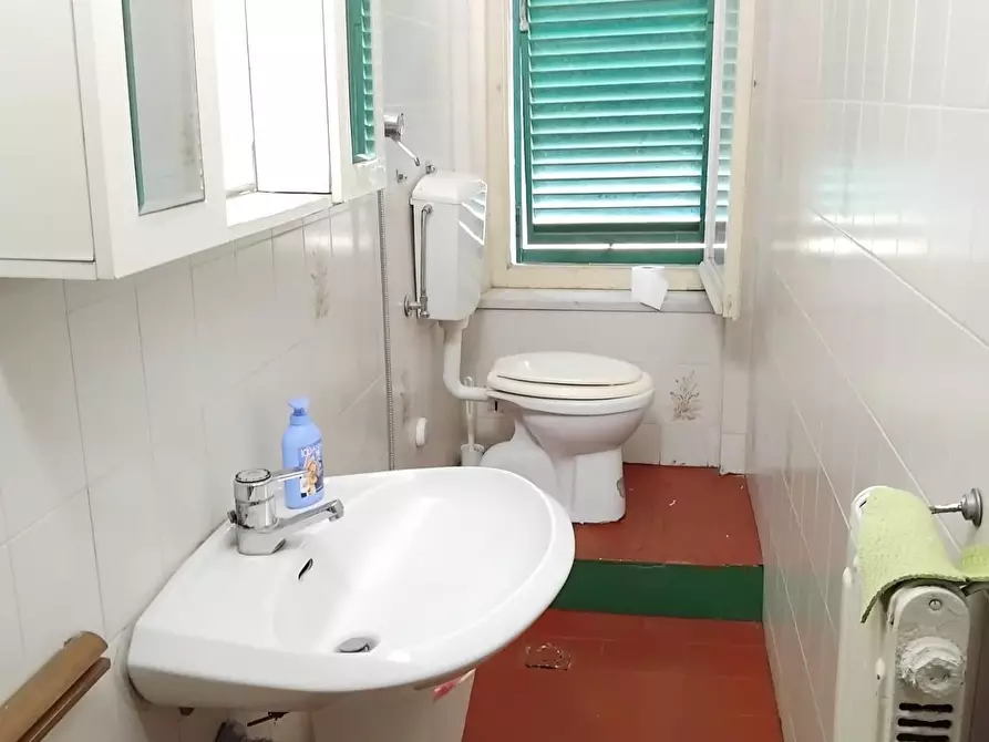 Immagine 14 di Appartamento in vendita  a Pisa