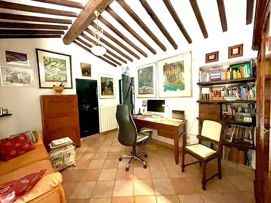 Immagine 23 di Villa in vendita  a Portoferraio