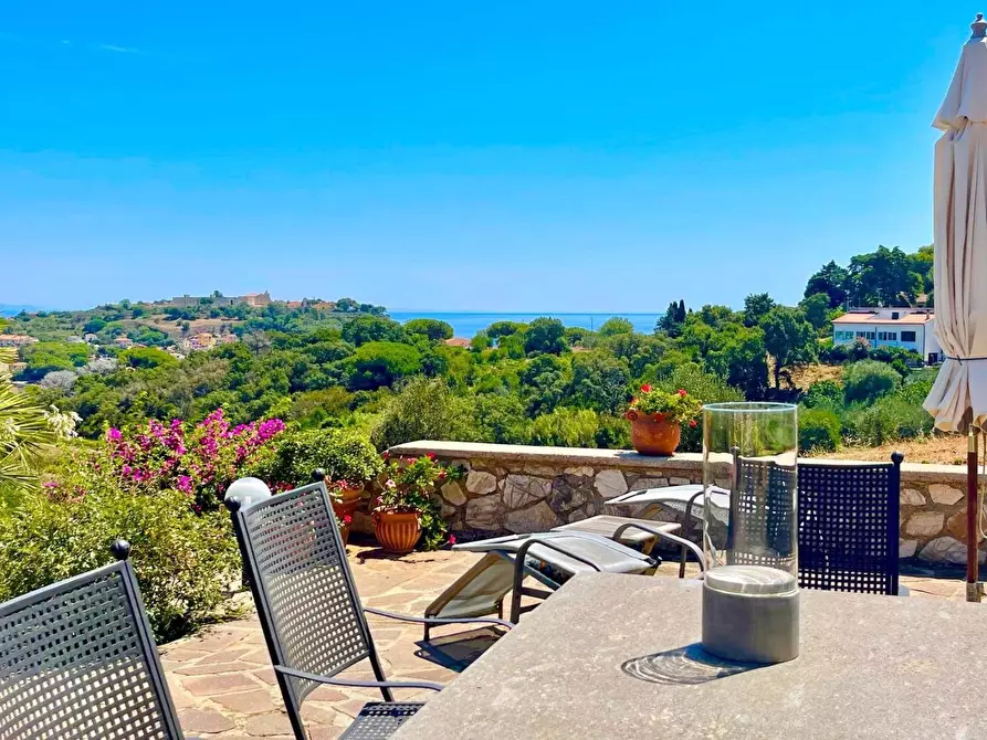 Immagine 22 di Villa in vendita  a Portoferraio