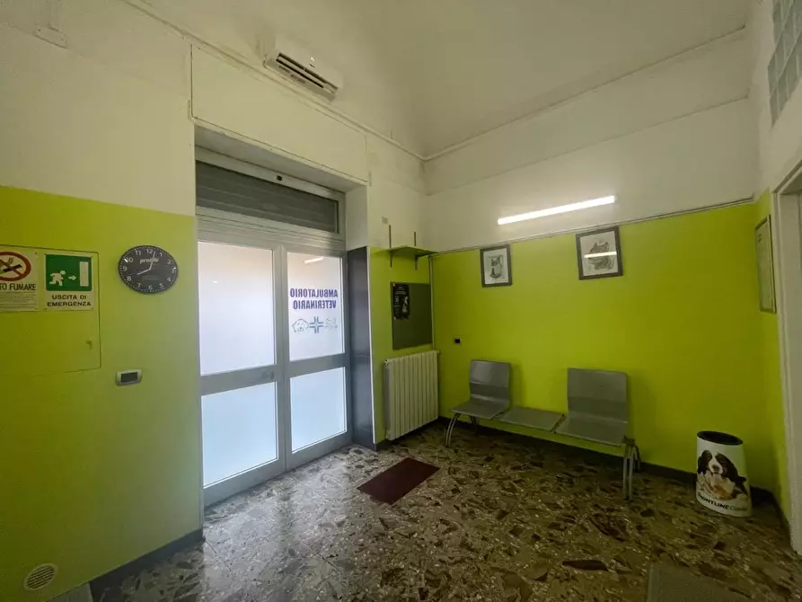 Immagine 5 di Ufficio in vendita  a Taranto