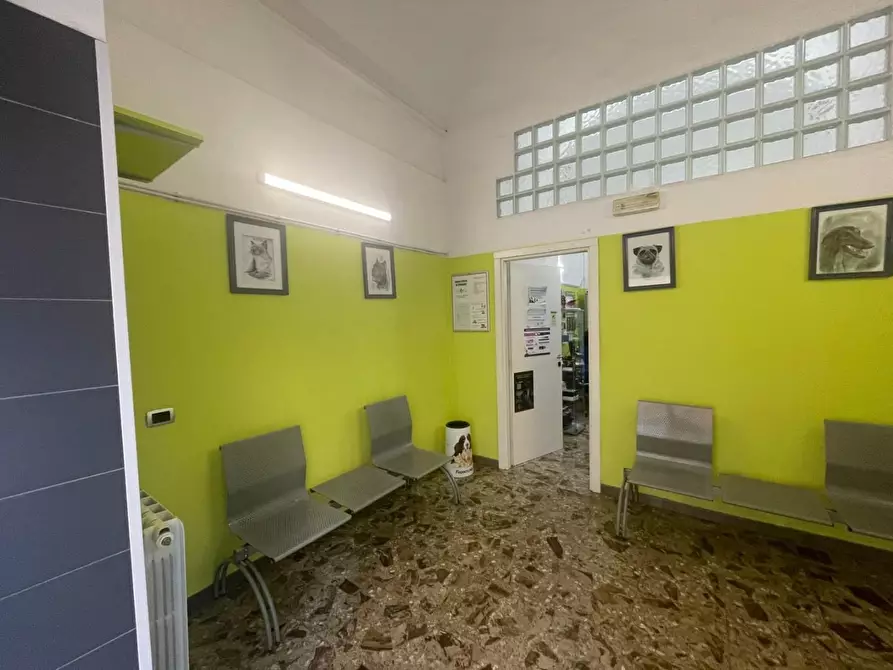 Immagine 3 di Ufficio in vendita  a Taranto