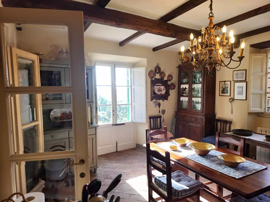 Immagine 13 di Rustico / casale in vendita  a Lucca