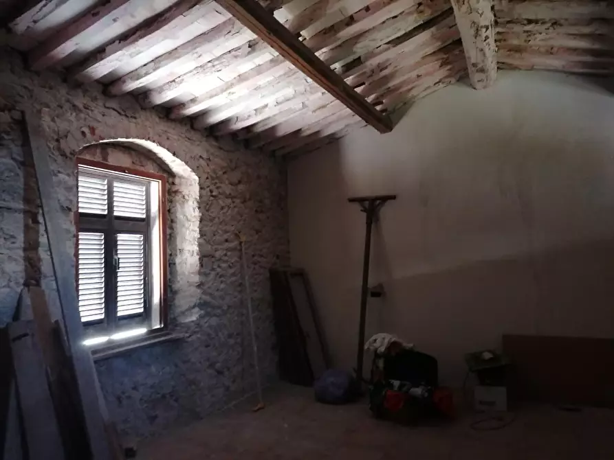 Immagine 6 di Casa semindipendente in vendita  a Carrara