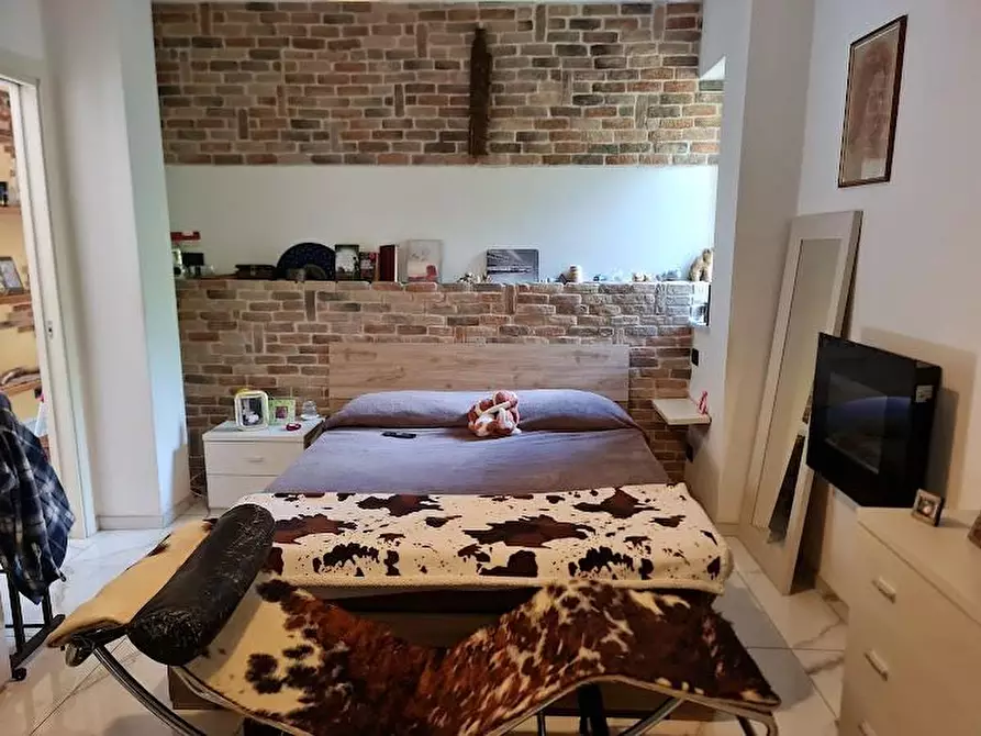 Immagine 26 di Villa in vendita  a Castelnuovo Magra