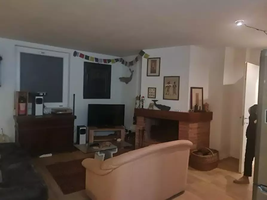 Immagine 22 di Villa in vendita  a Castelnuovo Magra