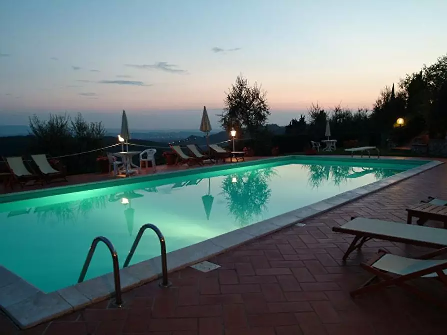 Immagine 26 di Casa colonica in vendita  a Palaia