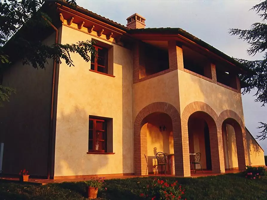 Immagine 13 di Casa colonica in vendita  a Palaia