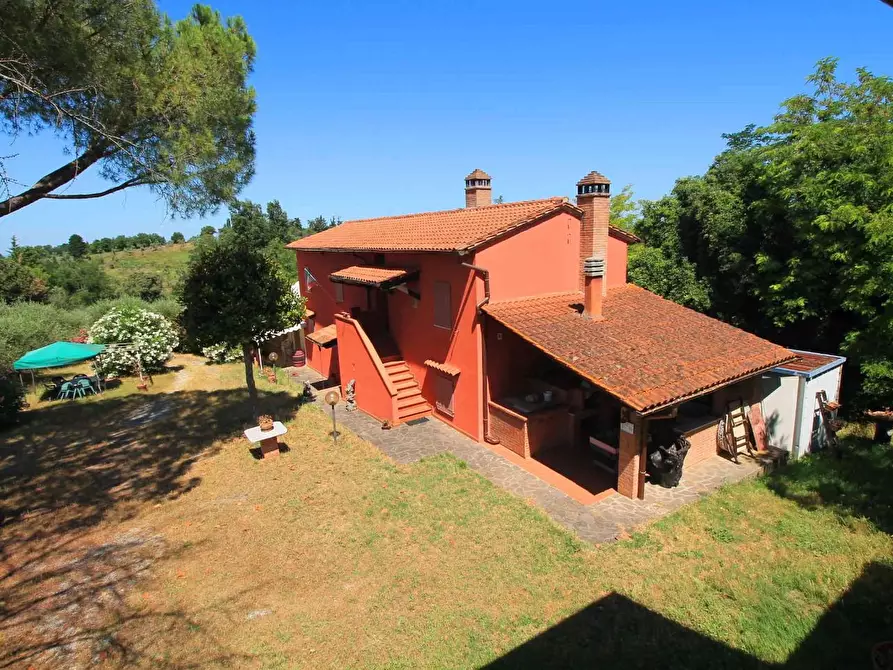 Immagine 43 di Casa colonica in vendita  a Palaia