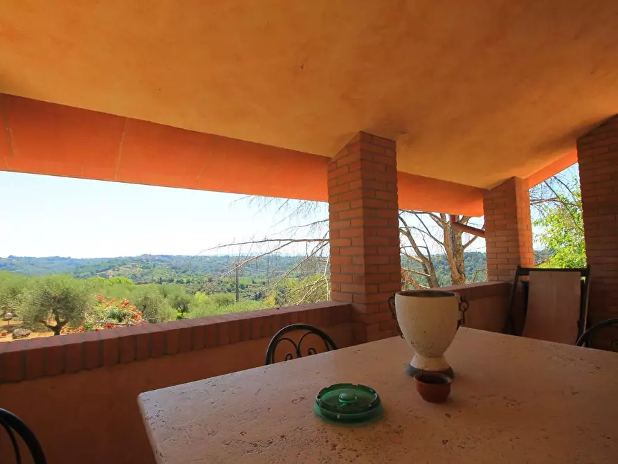 Immagine 39 di Casa colonica in vendita  a Palaia