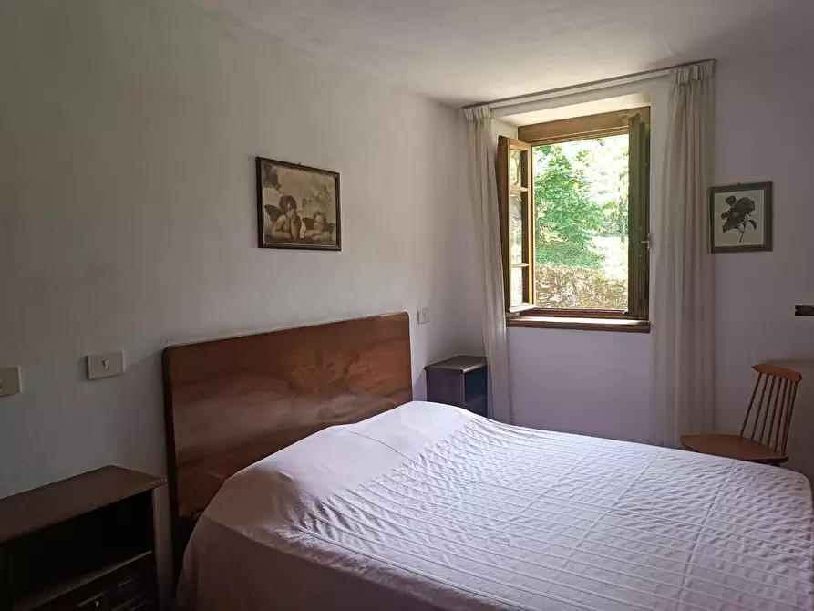 Immagine 12 di Casa indipendente in vendita  a Vagli Sotto