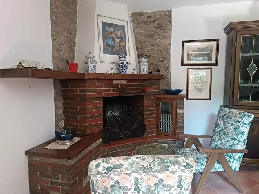 Immagine 6 di Casa indipendente in vendita  a Vagli Sotto