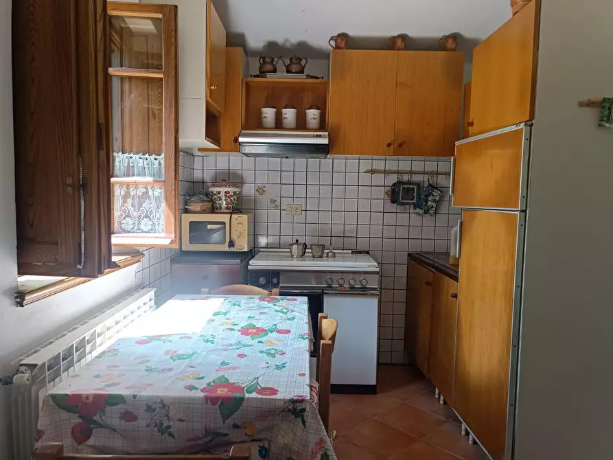 Immagine 8 di Casa indipendente in vendita  a Vagli Sotto