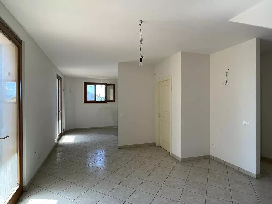 Immagine 6 di Appartamento in vendita  a San Miniato