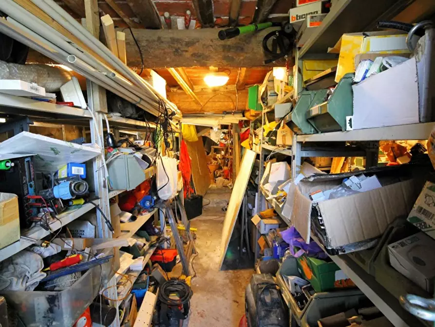 Immagine 21 di Appartamento in vendita  a Capannori