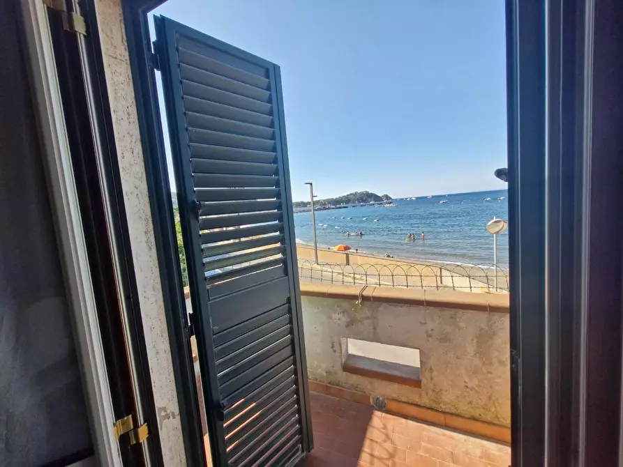 Immagine 6 di Appartamento in vendita  a Rio Marina