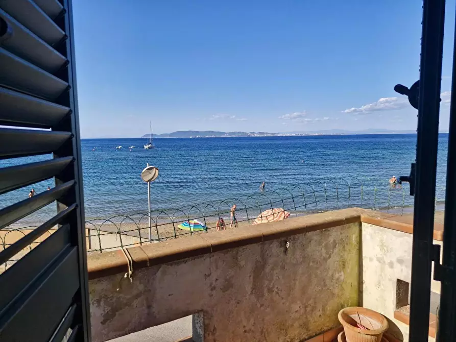 Immagine 1 di Appartamento in vendita  a Rio Marina