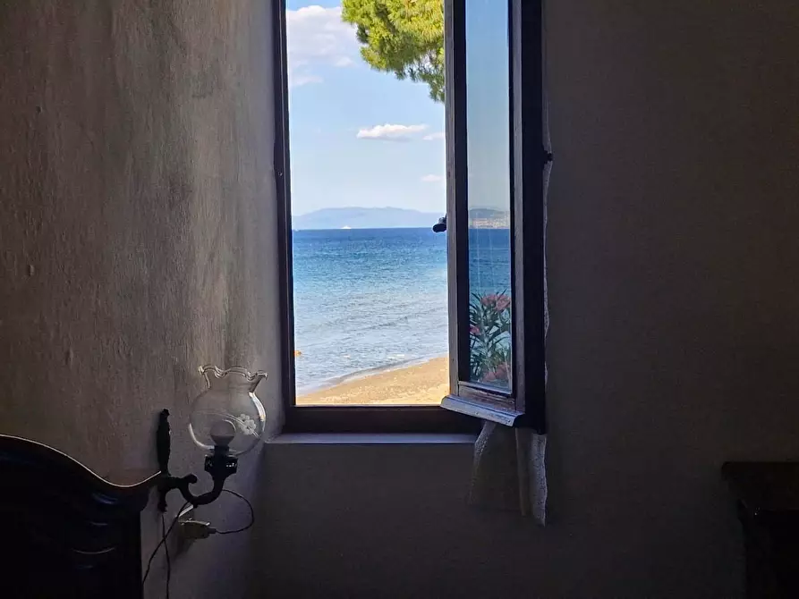 Immagine 12 di Appartamento in vendita  a Rio Marina