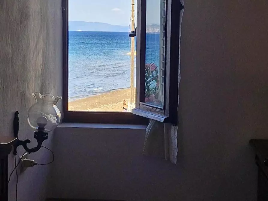 Immagine 13 di Appartamento in vendita  a Rio Marina