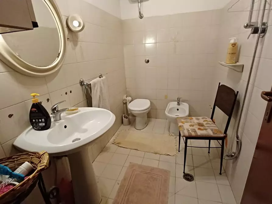 Immagine 19 di Appartamento in vendita  a Colle Di Val D'elsa