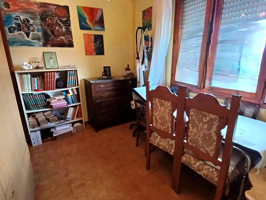 Immagine 16 di Appartamento in vendita  a Colle Di Val D'elsa