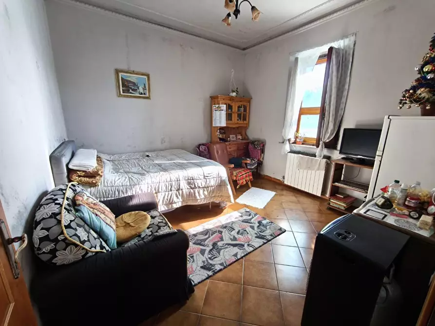 Immagine 20 di Casa colonica in vendita  a Pontedera