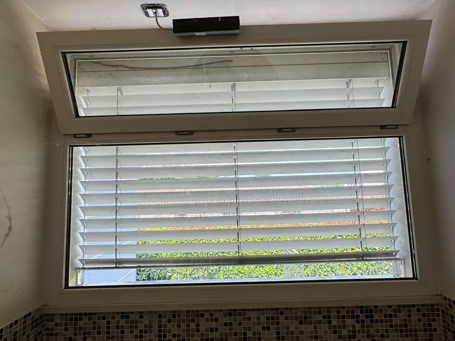 Immagine 7 di Villa in affitto  a Capannori